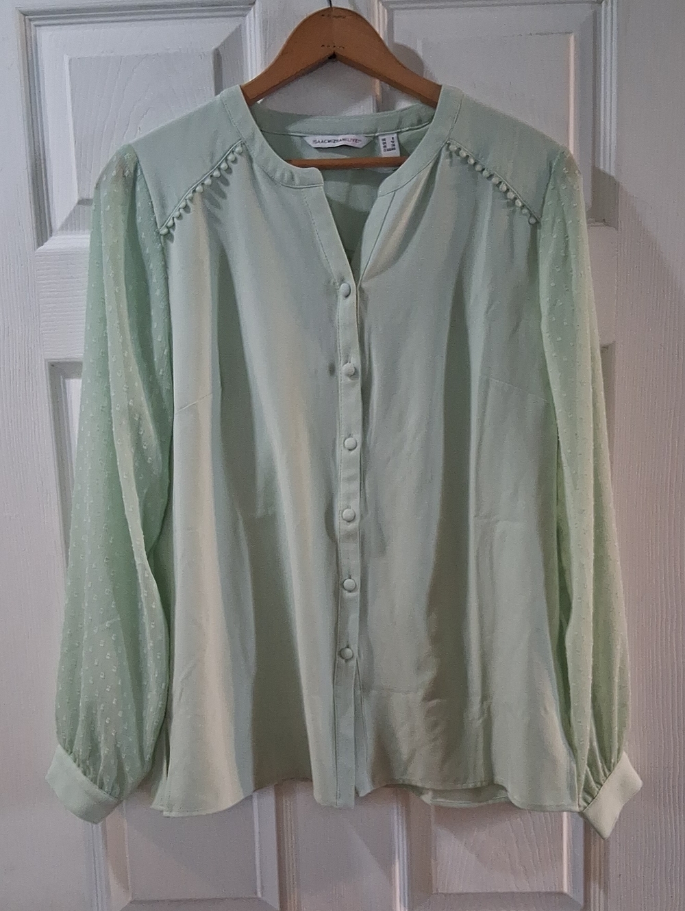 Isaac Mizrahi Mint Green Button-Front Blouse